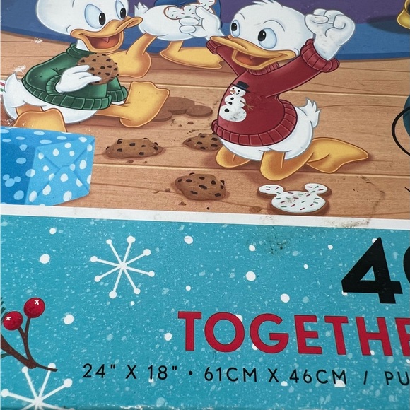 Disney Holiday Together Time Baking Xmas Cookies 400 SML Piece Puzzle Mickey - Picture 3 of 8